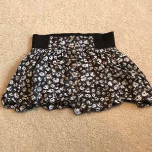 Flowery skirt
